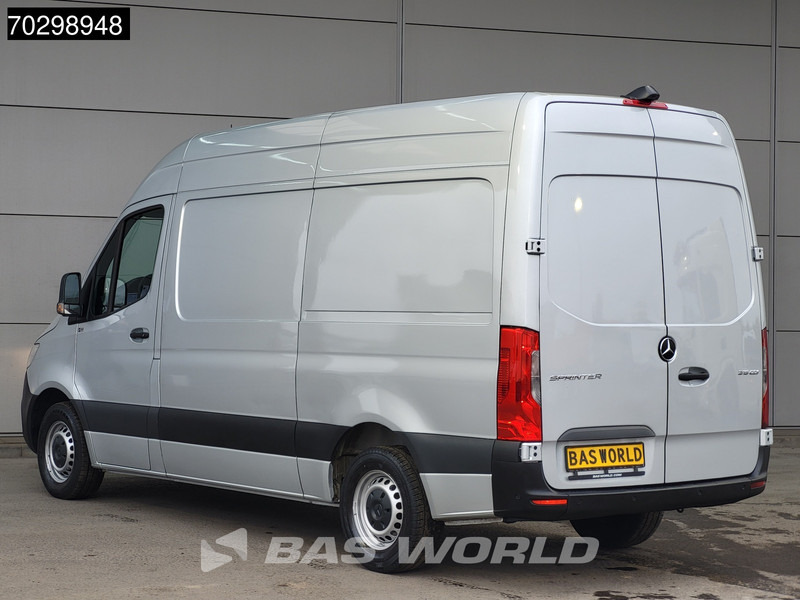 Mercedes-Benz Sprinter 315 CDI Automaat L2H2 150PK Airco Camera Parkeersensoren MBUX CarPlay Euro6 L2 12m3 Airco - Malá dodávka: obrázek 2 Mercedes-Benz Sprinter 315 CDI Automaat L2H2 150PK Airco Camera Parkeersensoren MBUX CarPlay Euro6 L2 12m3 Airco - Malá dodávka: obrázek 2
