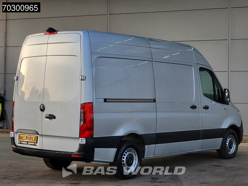 Mercedes-Benz Sprinter 315 CDI Automaat L2H2 150PK Airco Camera Parkeersensoren MBUX CarPlay Euro6 L2 Airco - Malá dodávka: obrázek 5 Mercedes-Benz Sprinter 315 CDI Automaat L2H2 150PK Airco Camera Parkeersensoren MBUX CarPlay Euro6 L2 Airco - Malá dodávka: obrázek 5