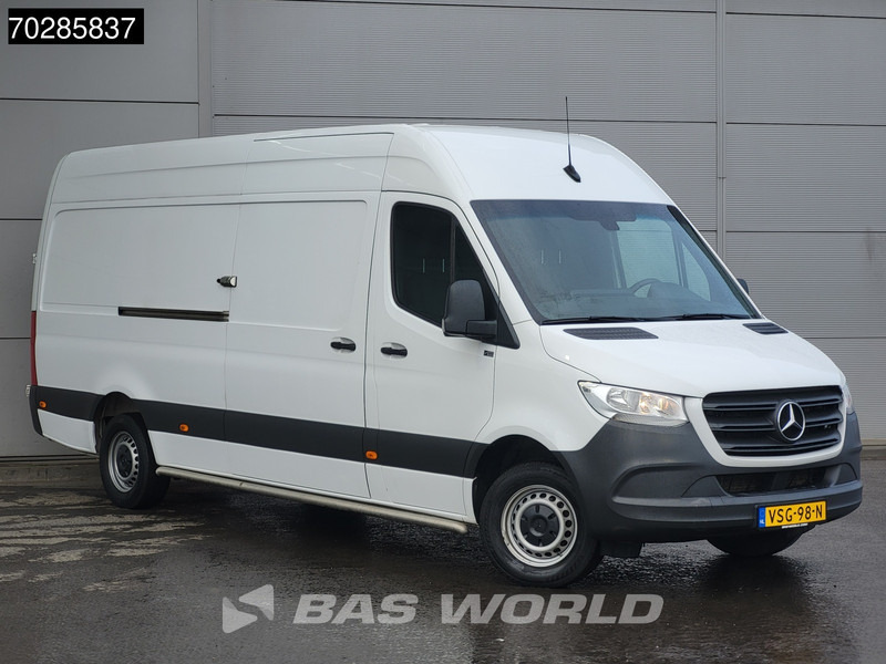 Mercedes-Benz Sprinter 315 CDI Automaat L3H2 Airco Cruise Camera MBUX CarPlay Euro6 L3 16m3 Airco Cruise control - Furgon: obrázek 3 Mercedes-Benz Sprinter 315 CDI Automaat L3H2 Airco Cruise Camera MBUX CarPlay Euro6 L3 16m3 Airco Cruise control - Furgon: obrázek 3