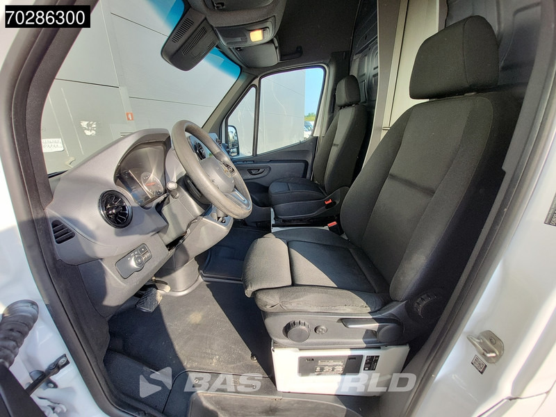 Furgon Mercedes-Benz Sprinter 315 CDI Automaat L3H2 Navi Airco Cruise Camera MBUX Carplay Euro6 L3 15m3 Airco Cruise control: obrázek 9