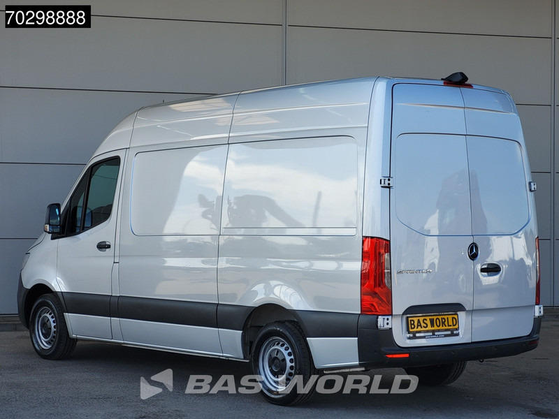 Mercedes-Benz Sprinter 315 CDI COMING SOON! Automaat L2H2 150PK Airco Camera Parkeersensoren MBUX CarPlay Euro6 L2 12m3 Airco - Malá dodávka: obrázek 2 Mercedes-Benz Sprinter 315 CDI COMING SOON! Automaat L2H2 150PK Airco Camera Parkeersensoren MBUX CarPlay Euro6 L2 12m3 Airco - Malá dodávka: obrázek 2