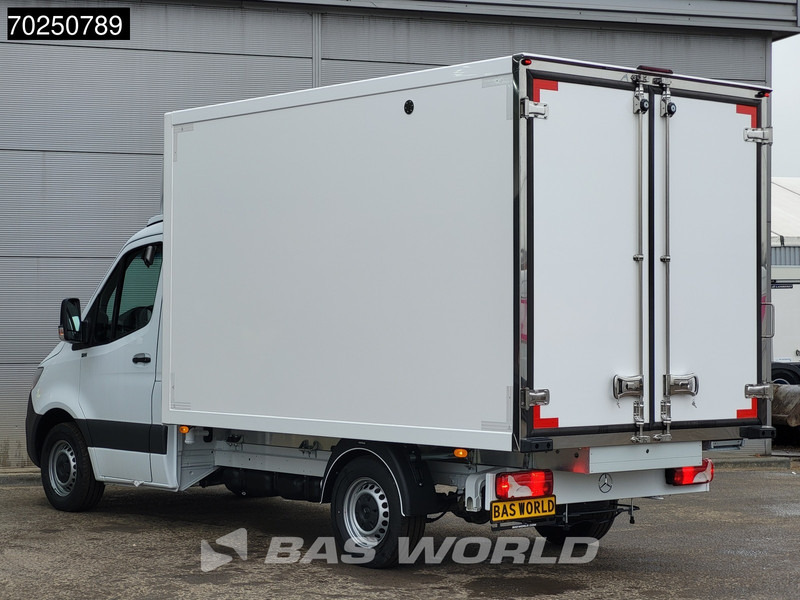 Mercedes-Benz Sprinter 315 CDI Koelwagen 2025model Thermo King V-300max 230V stekker Bakwagen Koel Kühlwagen 13m3 Airco Cruise control - Chladící dodávka: obrázek 2 Mercedes-Benz Sprinter 315 CDI Koelwagen 2025model Thermo King V-300max 230V stekker Bakwagen Koel Kühlwagen 13m3 Airco Cruise control - Chladící dodávka: obrázek 2