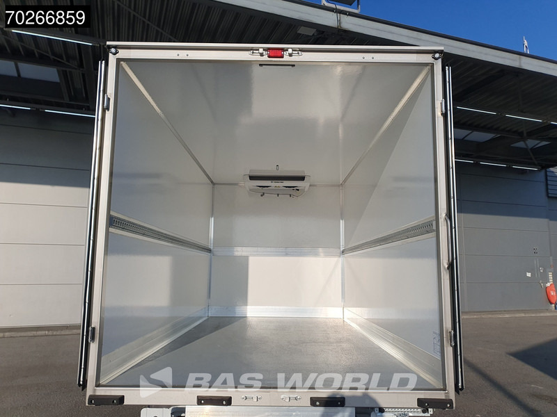 Mercedes-Benz Sprinter 315 CDI Koelwagen Achterdeuren Thermo King C-250 Airco Carplay MBUX Koel Koeler Kühl Kühler Kühlwagen Kühlkoffer 17m3 Airco - Chladící dodávka: obrázek 3 Mercedes-Benz Sprinter 315 CDI Koelwagen Achterdeuren Thermo King C-250 Airco Carplay MBUX Koel Koeler Kühl Kühler Kühlwagen Kühlkoffer 17m3 Airco - Chladící dodávka: obrázek 3
