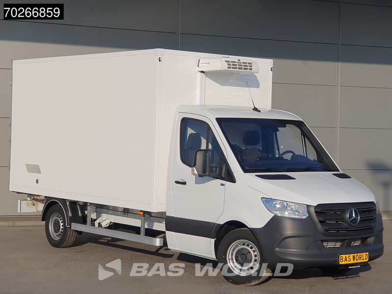 Mercedes-Benz Sprinter 315 CDI Koelwagen Achterdeuren Thermo King C-250 Airco Carplay MBUX Koel Koeler Kühl Kühler Kühlwagen Kühlkoffer 17m3 Airco - Chladící dodávka: obrázek 5 Mercedes-Benz Sprinter 315 CDI Koelwagen Achterdeuren Thermo King C-250 Airco Carplay MBUX Koel Koeler Kühl Kühler Kühlwagen Kühlkoffer 17m3 Airco - Chladící dodávka: obrázek 5