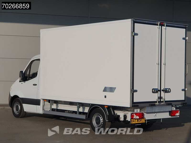Mercedes-Benz Sprinter 315 CDI Koelwagen Achterdeuren Thermo King C-250 Airco Carplay MBUX Koel Koeler Kühl Kühler Kühlwagen Kühlkoffer 17m3 Airco - Chladící dodávka: obrázek 2 Mercedes-Benz Sprinter 315 CDI Koelwagen Achterdeuren Thermo King C-250 Airco Carplay MBUX Koel Koeler Kühl Kühler Kühlwagen Kühlkoffer 17m3 Airco - Chladící dodávka: obrázek 2