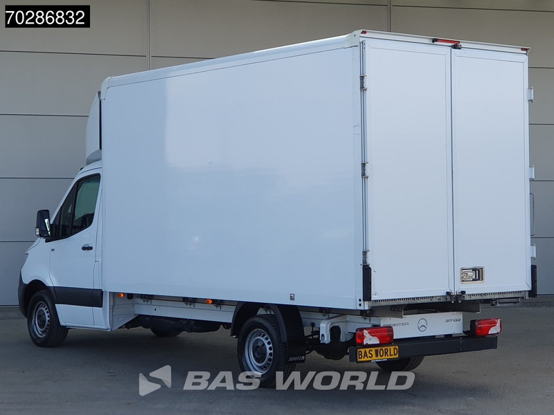 Mercedes-Benz Sprinter 317 CDI Automaat 170PK Bakwagen Achterdeuren Airco Camera Euro6 Meubelbak Koffer 21m3 Airco - Dodávka skřín: obrázek 2 Mercedes-Benz Sprinter 317 CDI Automaat 170PK Bakwagen Achterdeuren Airco Camera Euro6 Meubelbak Koffer 21m3 Airco - Dodávka skřín: obrázek 2