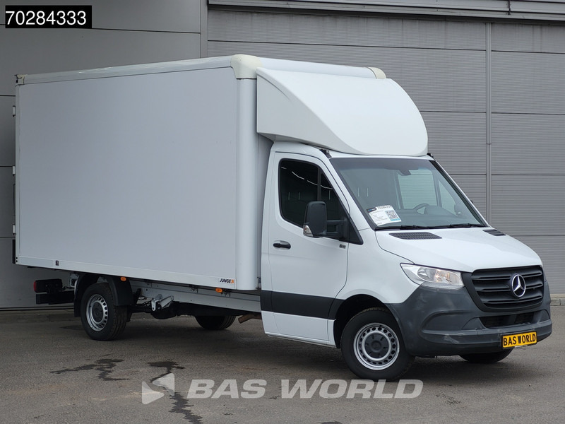 Mercedes-Benz Sprinter 317 CDI Automaat Bakwagen 170PK Achterdeuren Airco Camera Euro6 Meubelbak Koffer 21m3 Airco - Dodávka skřín: obrázek 5 Mercedes-Benz Sprinter 317 CDI Automaat Bakwagen 170PK Achterdeuren Airco Camera Euro6 Meubelbak Koffer 21m3 Airco - Dodávka skřín: obrázek 5