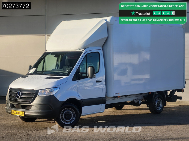 Mercedes-Benz Sprinter 317 CDI Automaat Bakwagen Laadklep Camera Airco Koffer Meubelbak 20m3 Airco - Dodávka skřín: obrázek 1 Mercedes-Benz Sprinter 317 CDI Automaat Bakwagen Laadklep Camera Airco Koffer Meubelbak 20m3 Airco - Dodávka skřín: obrázek 1