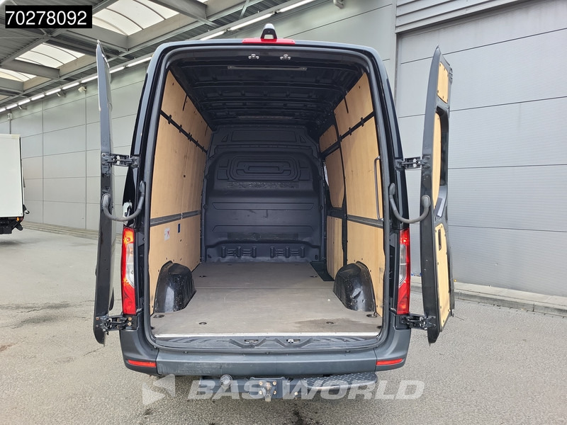 Mercedes-Benz Sprinter 317 CDI Automaat L2H2 3500KG Trekhaak 170PK Airco Camera MBUX CarPlay Euro6 L2 10m3 Airco Trekhaak - Furgon: obrázek 3 Mercedes-Benz Sprinter 317 CDI Automaat L2H2 3500KG Trekhaak 170PK Airco Camera MBUX CarPlay Euro6 L2 10m3 Airco Trekhaak - Furgon: obrázek 3