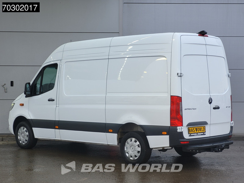 Mercedes-Benz Sprinter 317 CDI Automaat L2H2 Trekhaak 170PK LED Xenon ACC Navi Airco Cruise Camera Parkeersensoren 10inch MBUX CarPlay Euro6 L2 Airco T - Furgon: obrázek 2 Mercedes-Benz Sprinter 317 CDI Automaat L2H2 Trekhaak 170PK LED Xenon ACC Navi Airco Cruise Camera Parkeersensoren 10inch MBUX CarPlay Euro6 L2 Airco T - Furgon: obrázek 2