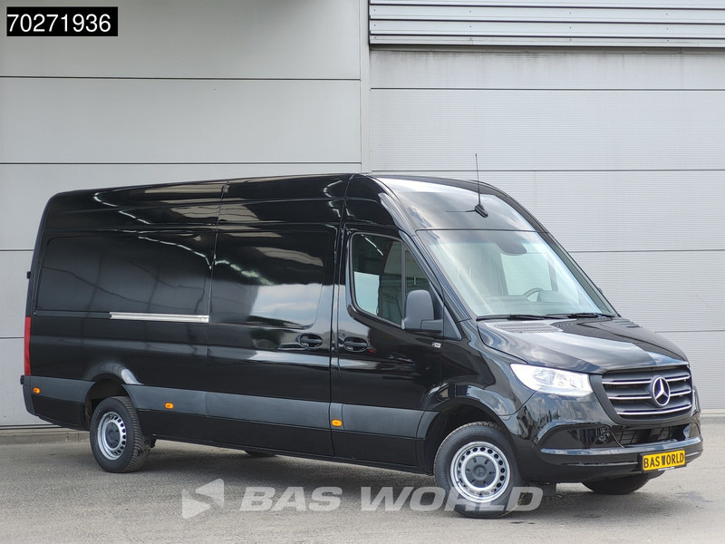 Mercedes-Benz Sprinter 317 CDI Automaat L3H2 3500KG Trekhaak 170PK Airco Camera Parkeersensoren MBUX CarPlay Euro6 L3 15m3 Airco Trekhaak - Furgon: obrázek 3 Mercedes-Benz Sprinter 317 CDI Automaat L3H2 3500KG Trekhaak 170PK Airco Camera Parkeersensoren MBUX CarPlay Euro6 L3 15m3 Airco Trekhaak - Furgon: obrázek 3