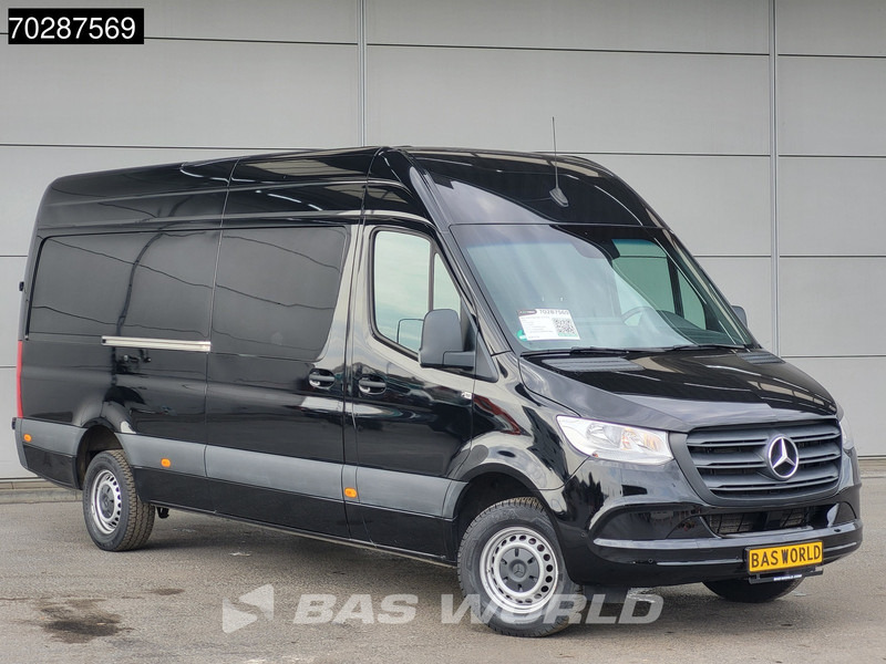Mercedes-Benz Sprinter 317 CDI Automaat L3H2 3500KG Trekhaak 170PK Airco Camera Parkeersensoren MBUX CarPlay Euro6 L3 15m3 Airco Trekhaak - Furgon: obrázek 5 Mercedes-Benz Sprinter 317 CDI Automaat L3H2 3500KG Trekhaak 170PK Airco Camera Parkeersensoren MBUX CarPlay Euro6 L3 15m3 Airco Trekhaak - Furgon: obrázek 5
