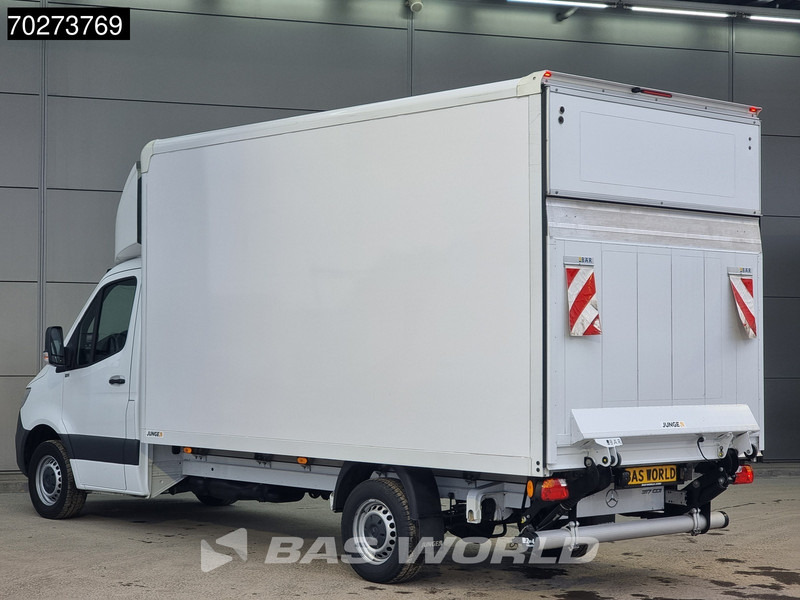 Mercedes-Benz Sprinter 317 CDI Bakwagen Automaat Laadklep Camera Meubelbak Koffer LBW 20m3 Airco - Dodávka skřín: obrázek 2 Mercedes-Benz Sprinter 317 CDI Bakwagen Automaat Laadklep Camera Meubelbak Koffer LBW 20m3 Airco - Dodávka skřín: obrázek 2