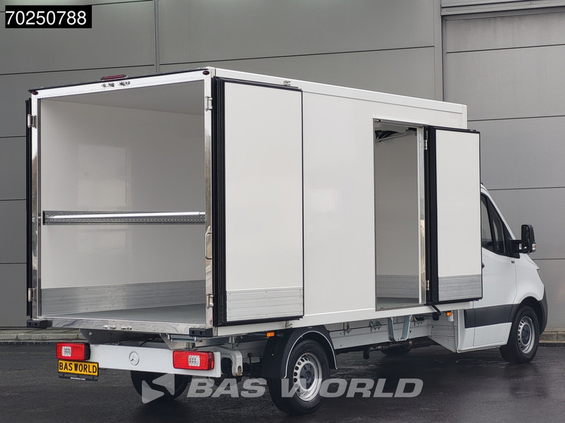 Mercedes-Benz Sprinter 317 CDI Koelwagen Automaat Zijdeur 2025-Model Thermo King V-300max 230v-Stekker 170PK Airco Cruise MBUX CarPlay Euro6 Koel Koele - Chladící dodávka: obrázek 5 Mercedes-Benz Sprinter 317 CDI Koelwagen Automaat Zijdeur 2025-Model Thermo King V-300max 230v-Stekker 170PK Airco Cruise MBUX CarPlay Euro6 Koel Koele - Chladící dodávka: obrázek 5