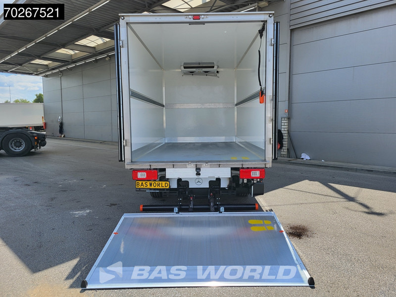 Mercedes-Benz Sprinter 317 CDI Koelwagen Vriezer Laadklep Thermo King V-200 MAX 230V Stekker LED Airco Euro6 Koel Koeler Kühl Kühler Vries Vriezer Kühl - Chladící dodávka: obrázek 3 Mercedes-Benz Sprinter 317 CDI Koelwagen Vriezer Laadklep Thermo King V-200 MAX 230V Stekker LED Airco Euro6 Koel Koeler Kühl Kühler Vries Vriezer Kühl - Chladící dodávka: obrázek 3