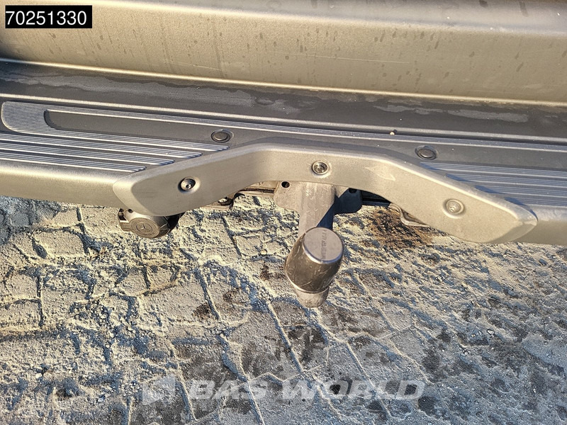 Nový Chladící dodávka Mercedes-Benz Sprinter 317 CDI L3H2 Koelwagen Thermo King V-200 MAX 230V Stekker Trekhaak Airco Cruise Camera Navi Koeler Koel Kühlwagen 12m3 Airco Tre: obrázek 11 Nový Chladící dodávka Mercedes-Benz Sprinter 317 CDI L3H2 Koelwagen Thermo King V-200 MAX 230V Stekker Trekhaak Airco Cruise Camera Navi Koeler Koel Kühlwagen 12m3 Airco Tre: obrázek 11