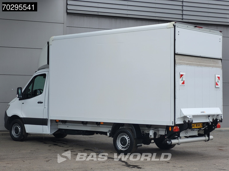 Mercedes-Benz Sprinter 317 CDI Laadklep Automaat Bakwagen 170PK Airco Camera Euro6 Meubelbak Koffer 21m3 Airco - Dodávka skřín: obrázek 2 Mercedes-Benz Sprinter 317 CDI Laadklep Automaat Bakwagen 170PK Airco Camera Euro6 Meubelbak Koffer 21m3 Airco - Dodávka skřín: obrázek 2