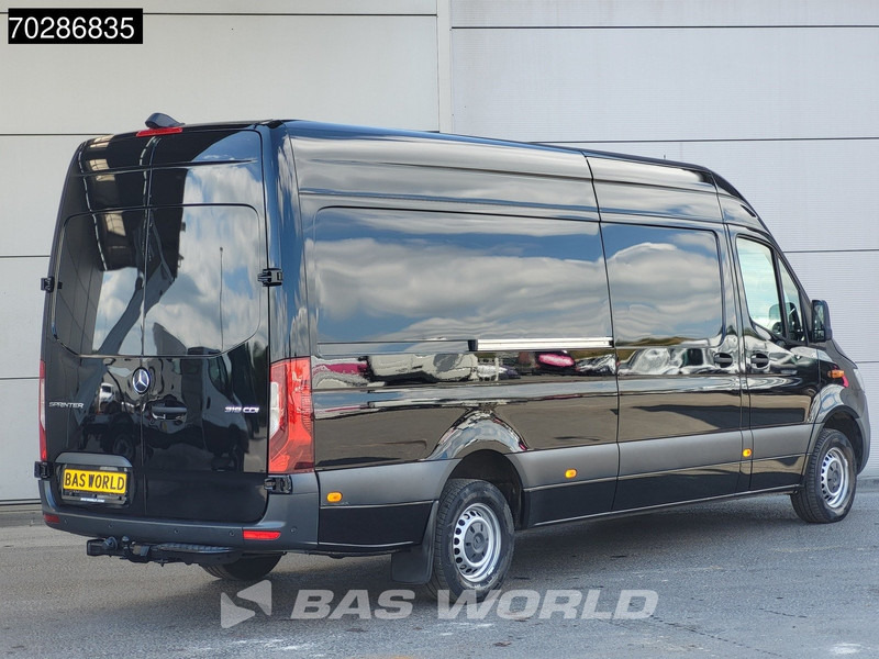Mercedes-Benz Sprinter 319 CDI Automaat 190PK Trekhaak LED Airco Camera Parkeersensoren MBUX CarPlay Euro6 L3 16m3 Airco Trekhaak - Furgon: obrázek 5 Mercedes-Benz Sprinter 319 CDI Automaat 190PK Trekhaak LED Airco Camera Parkeersensoren MBUX CarPlay Euro6 L3 16m3 Airco Trekhaak - Furgon: obrázek 5