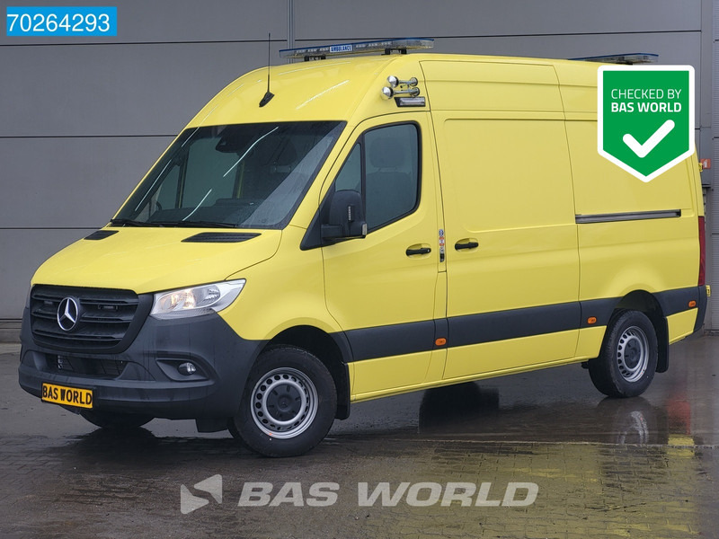 Mercedes-Benz Sprinter 319 CDI Automaat Nieuw! Complete Ambulance Ziekenwagen Rettungswagen Krankenwagen Airco - Pohotovostní vůz: obrázek 1 Mercedes-Benz Sprinter 319 CDI Automaat Nieuw! Complete Ambulance Ziekenwagen Rettungswagen Krankenwagen Airco - Pohotovostní vůz: obrázek 1