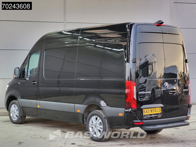 Mercedes-Benz Sprinter 319 CDI Automaat Nwe model! L2H2 ACC MBUX LED Navi Camera 190 PK L2H2 10m3 Airco - Furgon: obrázek 2 Mercedes-Benz Sprinter 319 CDI Automaat Nwe model! L2H2 ACC MBUX LED Navi Camera 190 PK L2H2 10m3 Airco - Furgon: obrázek 2