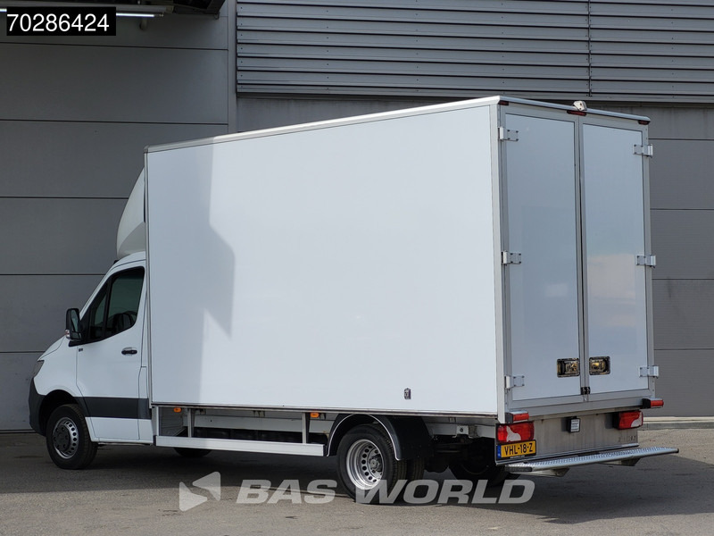 Mercedes-Benz Sprinter 514 CDI Automaat Bakwagen Dubbellucht Achterdeuren Navi Airco Cruise Carplay MBUX Euro6 Meubelbak Koffer 23m3 Airco Cruise contr - Dodávka skřín: obrázek 2 Mercedes-Benz Sprinter 514 CDI Automaat Bakwagen Dubbellucht Achterdeuren Navi Airco Cruise Carplay MBUX Euro6 Meubelbak Koffer 23m3 Airco Cruise contr - Dodávka skřín: obrázek 2