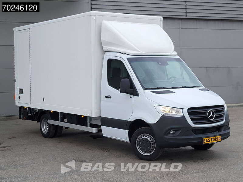 Mercedes-Benz Sprinter 515 CDI Automaat 1000kg Laadklep Dubbellucht Bakwagen MBUX Airco Cruise MBUX Koffer Meubelbak 21m3 Airco Cruise control - Dodávka skřín: obrázek 2 Mercedes-Benz Sprinter 515 CDI Automaat 1000kg Laadklep Dubbellucht Bakwagen MBUX Airco Cruise MBUX Koffer Meubelbak 21m3 Airco Cruise control - Dodávka skřín: obrázek 2