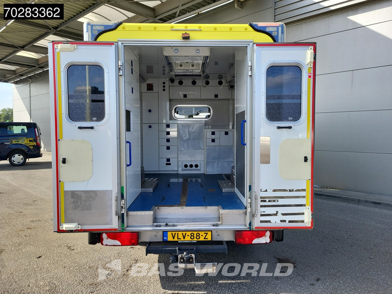 Mercedes-Benz Sprinter 519 CDI MARGE! 3.0L V6 Automaat 190PK Ambulance Trekhaak Airco Cruise APK 02-2026 Euro6 Rettungswagen Krankenwagen 13m3 Airco Tr - Pohotovostní vůz: obrázek 3 Mercedes-Benz Sprinter 519 CDI MARGE! 3.0L V6 Automaat 190PK Ambulance Trekhaak Airco Cruise APK 02-2026 Euro6 Rettungswagen Krankenwagen 13m3 Airco Tr - Pohotovostní vůz: obrázek 3