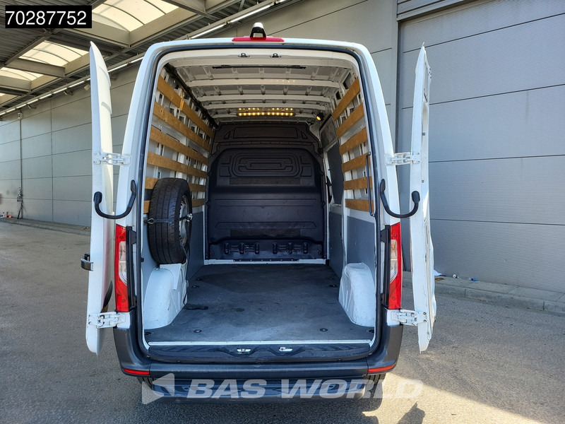 Mercedes-Benz Sprinter Elektrisch WLTP 135km 41kWh Airco APK 04-2027 12m3 Airco - Furgon, Elektrická dodávka: obrázek 3 Mercedes-Benz Sprinter Elektrisch WLTP 135km 41kWh Airco APK 04-2027 12m3 Airco - Furgon, Elektrická dodávka: obrázek 3
