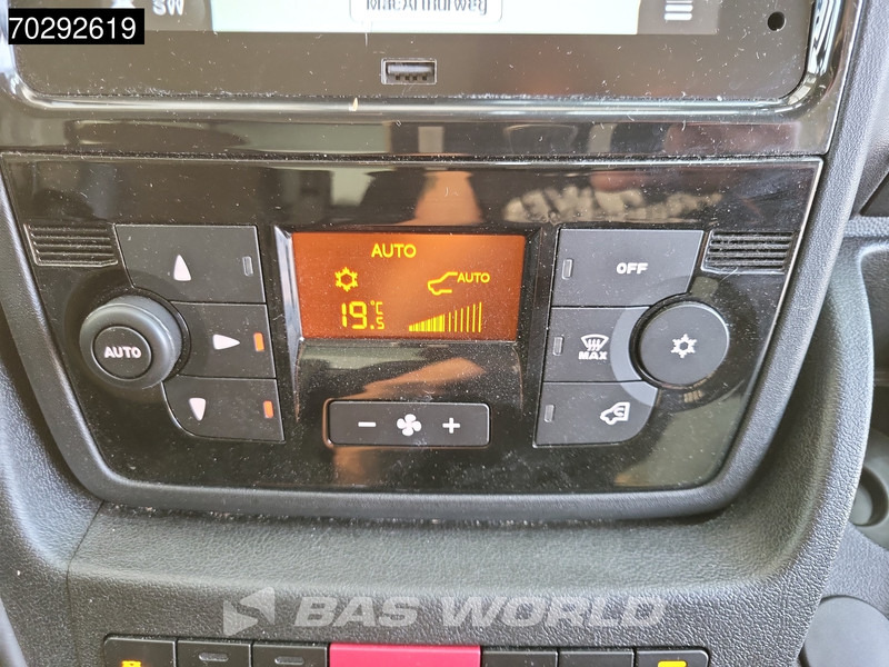 Opel Movano 140PK Laadklep Bakwagen Airco Cruise Camera Euro6 Meubelbak Koffer 18m3 Airco Cruise control leasing Opel Movano 140PK Laadklep Bakwagen Airco Cruise Camera Euro6 Meubelbak Koffer 18m3 Airco Cruise control: obrázek 13