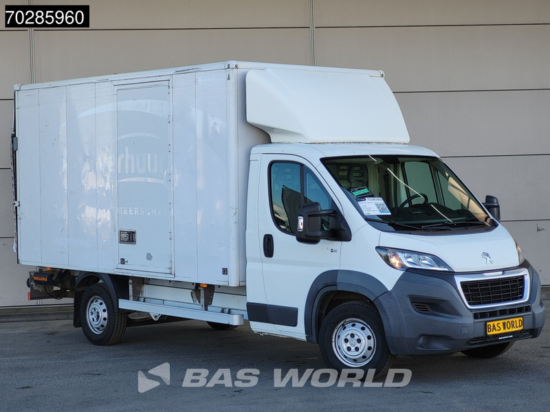Peugeot Boxer 150PK Trekhaak D'Hollandia Laadklep Zijdeur Bakwagen Navi Airco Cruise Lat om Lat Euro5 Meubelbak Koffer 18m3 Airco Trekhaak Cruise co - Dodávka skřín: obrázek 5 Peugeot Boxer 150PK Trekhaak D'Hollandia Laadklep Zijdeur Bakwagen Navi Airco Cruise Lat om Lat Euro5 Meubelbak Koffer 18m3 Airco Trekhaak Cruise co - Dodávka skřín: obrázek 5
