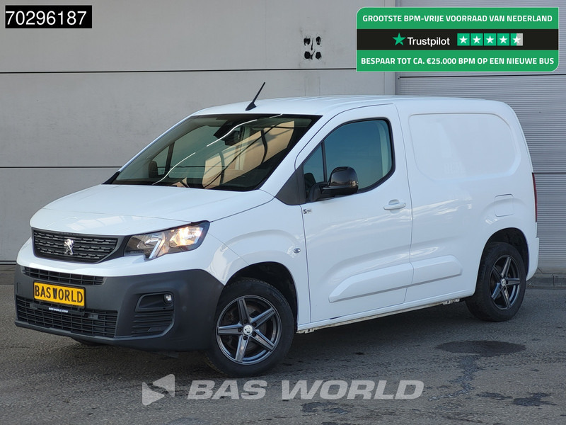 Peugeot Partner 130pk Benzine Emissievrij L1H1 Navi Airco Cruise Parkeersensoren Euro6 L1 Kompakt Airco Trekhaak Cruise control - Malá dodávka: obrázek 1 Peugeot Partner 130pk Benzine Emissievrij L1H1 Navi Airco Cruise Parkeersensoren Euro6 L1 Kompakt Airco Trekhaak Cruise control - Malá dodávka: obrázek 1
