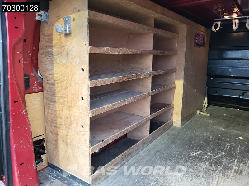 Toyota ProAce 120PK L3H1 Dubbele Schuifdeur Trekhaak Airco Cruise APK 12-2025 Euro6 L3 Airco Trekhaak Cruise control - Malá dodávka: obrázek 5 Toyota ProAce 120PK L3H1 Dubbele Schuifdeur Trekhaak Airco Cruise APK 12-2025 Euro6 L3 Airco Trekhaak Cruise control - Malá dodávka: obrázek 5