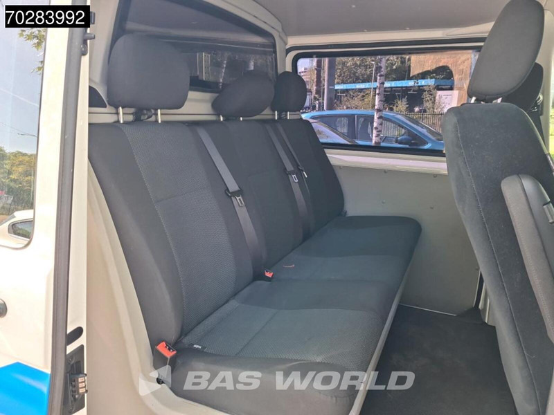 Volkswagen Transporter 150PK COMING SOON! Dubbel Cabine Automaat L2H1 Navi Trekhaak Airco Cruise Parkeersensoren L2 DC Mixto Doka 9m3 Airco Dubbel cabine Cru - Malá dodávka: obrázek 3 Volkswagen Transporter 150PK COMING SOON! Dubbel Cabine Automaat L2H1 Navi Trekhaak Airco Cruise Parkeersensoren L2 DC Mixto Doka 9m3 Airco Dubbel cabine Cru - Malá dodávka: obrázek 3