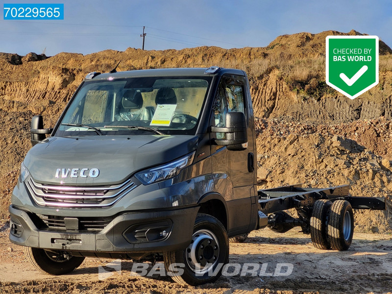 Iveco Daily 70C18 475WB Chassis Cabine Fahrgestell Airco Cruise Navi A/C - Dodávka: obrázek 1 Iveco Daily 70C18 475WB Chassis Cabine Fahrgestell Airco Cruise Navi A/C - Dodávka: obrázek 1