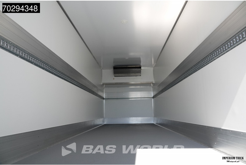 MAN TGX 26.520 TGX 6X2 Thermo King T-1000 R Automatic Lift-Steering Axle Euro 6 - Chladírenský nákladní automobil: obrázek 3 MAN TGX 26.520 TGX 6X2 Thermo King T-1000 R Automatic Lift-Steering Axle Euro 6 - Chladírenský nákladní automobil: obrázek 3