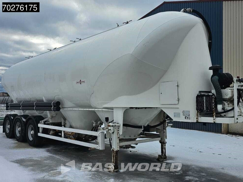 SPITZER SF2755/4P 3 axles 55 m3 Liftachse - Cisternový návěs: obrázek 3 SPITZER SF2755/4P 3 axles 55 m3 Liftachse - Cisternový návěs: obrázek 3
