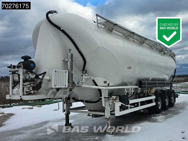 SPITZER SF2755/4P 3 axles 55 m3 Liftachse - Cisternový návěs: obrázek 1 SPITZER SF2755/4P 3 axles 55 m3 Liftachse - Cisternový návěs: obrázek 1