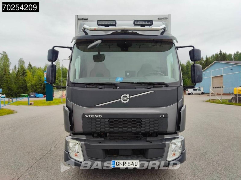 Volvo FL 250 4X2 Like NEW! Exhibition truck EURO 6 - Skříňový nákladní auto: obrázek 2 Volvo FL 250 4X2 Like NEW! Exhibition truck EURO 6 - Skříňový nákladní auto: obrázek 2