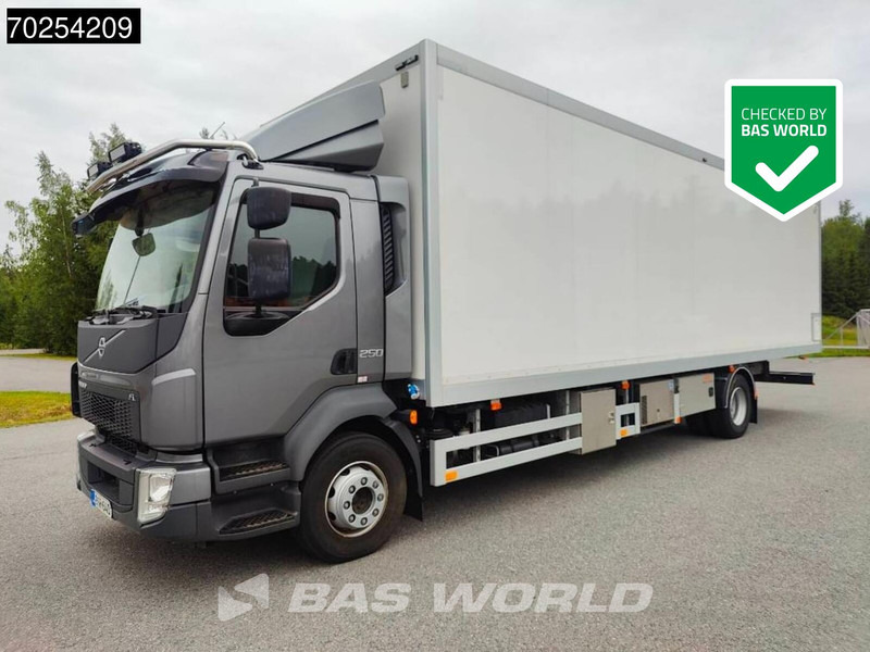 Volvo FL 250 4X2 Like NEW! Exhibition truck EURO 6 - Skříňový nákladní auto: obrázek 1 Volvo FL 250 4X2 Like NEW! Exhibition truck EURO 6 - Skříňový nákladní auto: obrázek 1