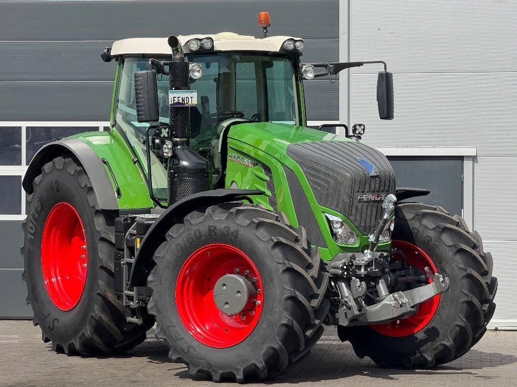 Fendt 930 Vario S4 Profi Plus - Traktor: obrázek 1 Fendt 930 Vario S4 Profi Plus - Traktor: obrázek 1