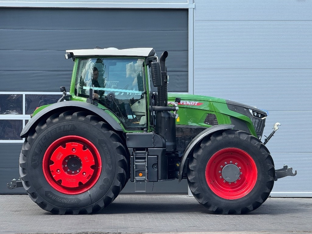 Fendt 942 Gen6 Profi Plus - Traktor: obrázek 4 Fendt 942 Gen6 Profi Plus - Traktor: obrázek 4