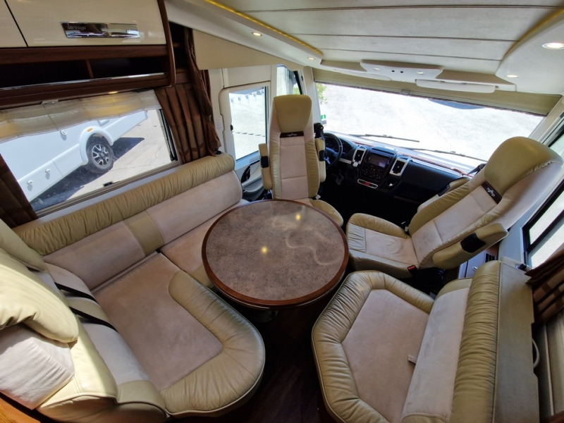 Integrovaný obytný vůz Carthago E-Line 51 QB: obrázek 8 Integrovaný obytný vůz Carthago E-Line 51 QB: obrázek 8