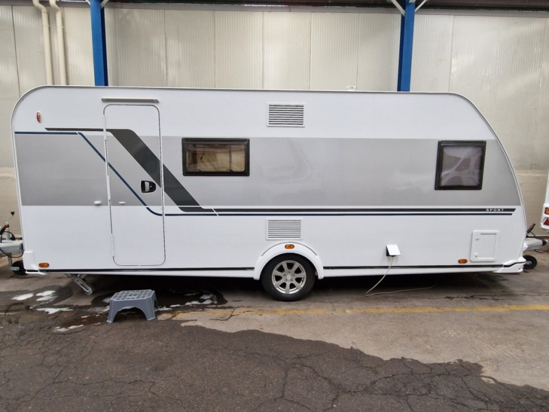 Knaus Sport 540 FDK - Karavan: obrázek 2 Knaus Sport 540 FDK - Karavan: obrázek 2