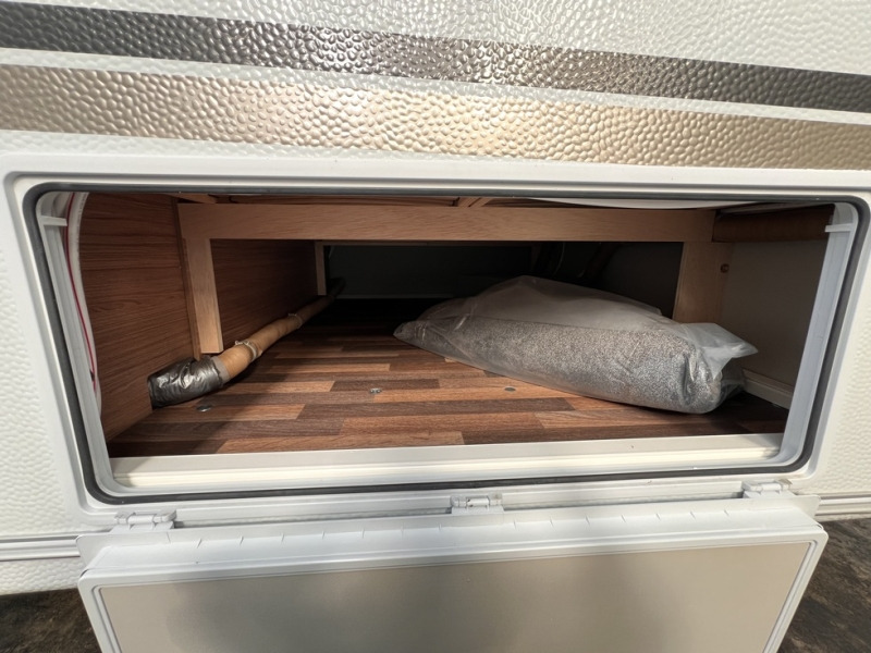 Weinsberg CaraOne 480 QDK - Karavan: obrázek 3 Weinsberg CaraOne 480 QDK - Karavan: obrázek 3