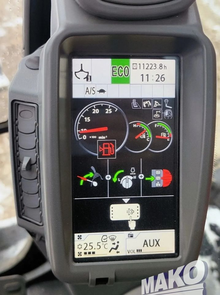 Kolesové rýpadlo Hitachi ZX 140: obrázek 12
