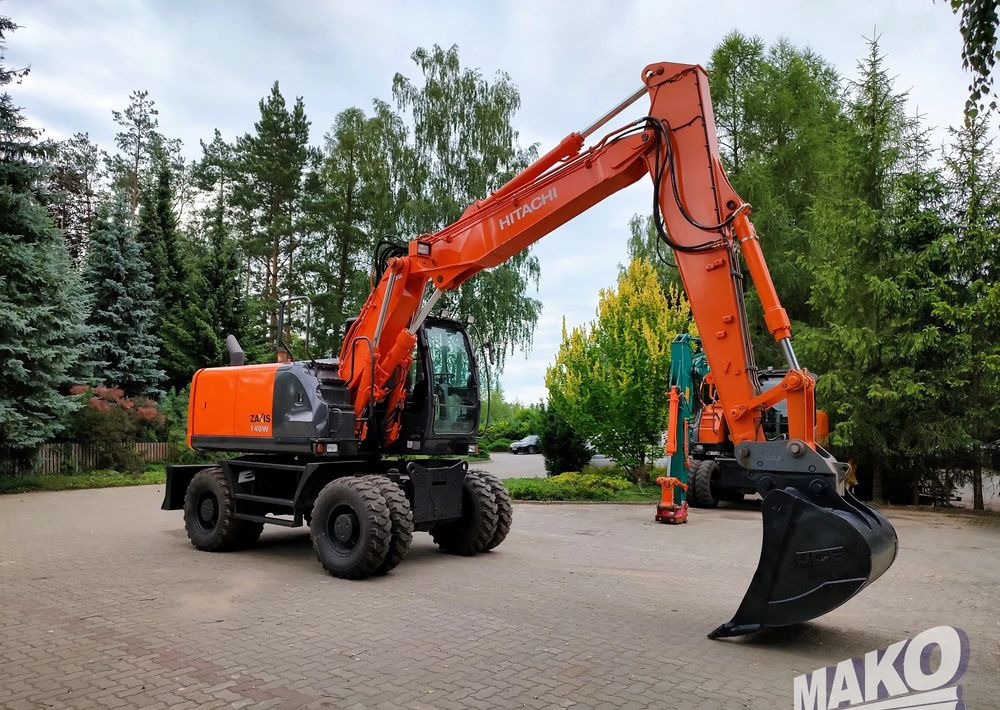 Kolesové rýpadlo Hitachi ZX 140: obrázek 6