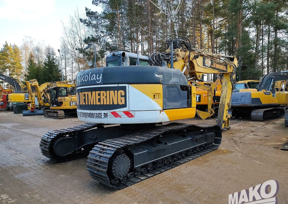 Komatsu PC228USLC-3 - Pásové rýpadlo: obrázek 4 Komatsu PC228USLC-3 - Pásové rýpadlo: obrázek 4