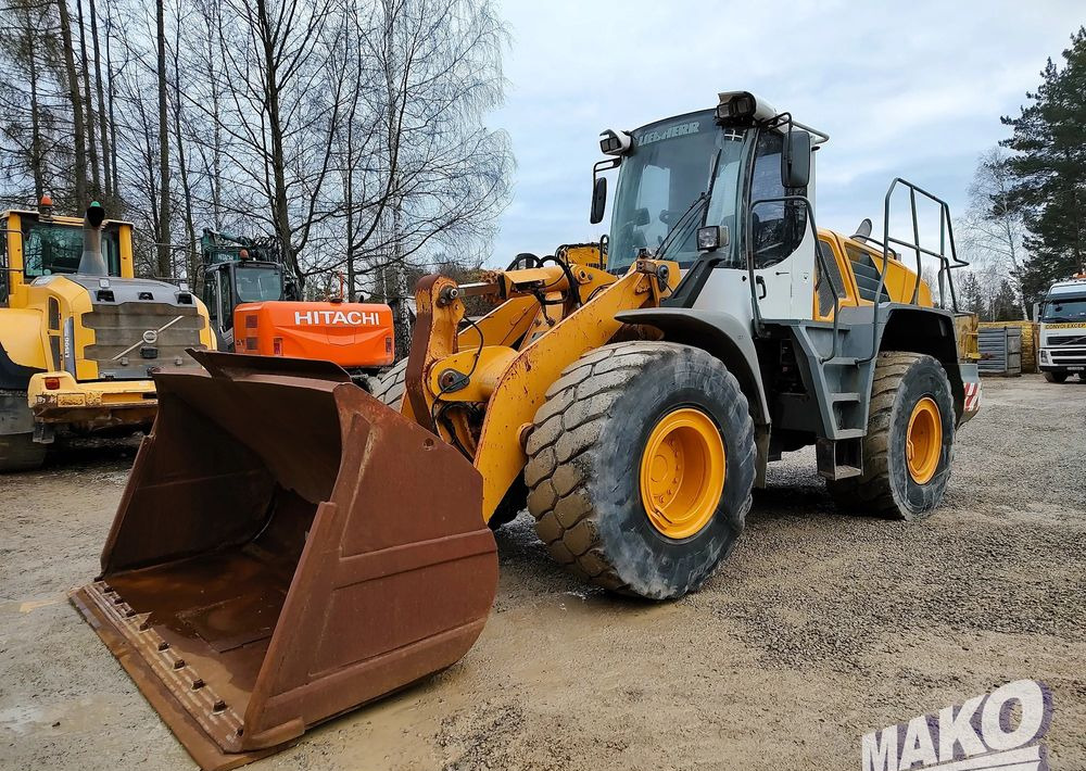 Liebherr L550 - Kolový nakladač: obrázek 1 Liebherr L550 - Kolový nakladač: obrázek 1