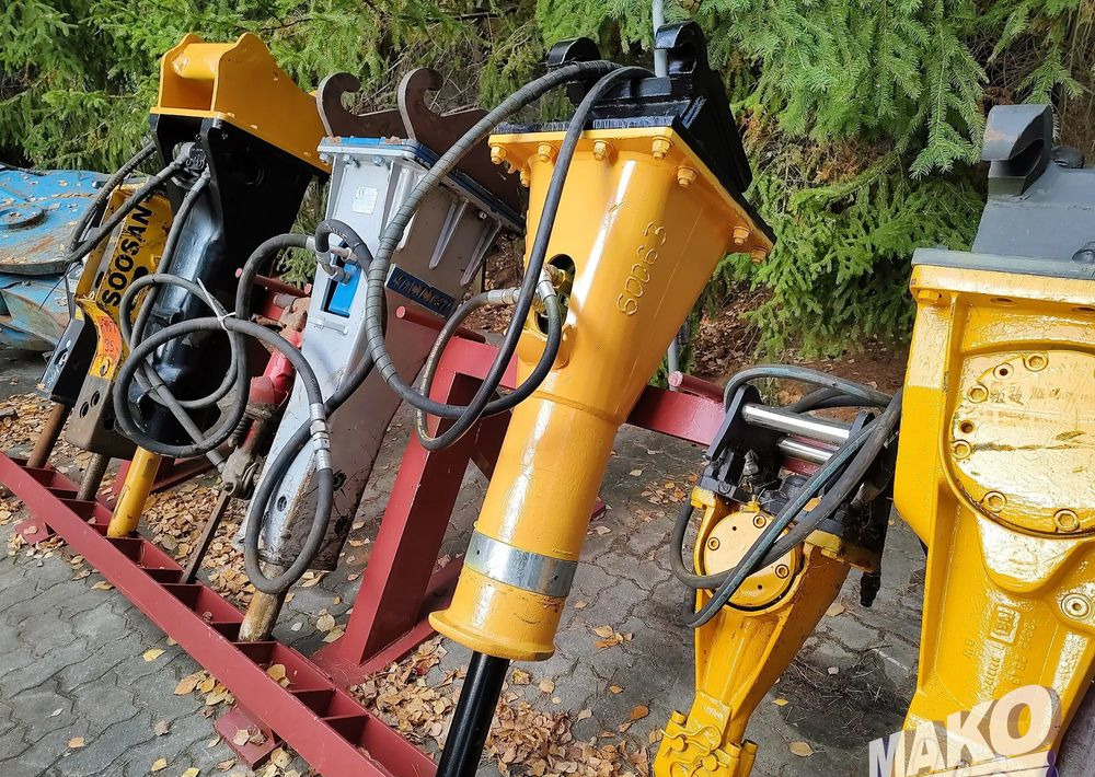 Młot hydrauliczny Montabert SC36 390kg do koparki - Příslušenství pro Stavební technika: obrázek 1 Młot hydrauliczny Montabert SC36 390kg do koparki - Příslušenství pro Stavební technika: obrázek 1