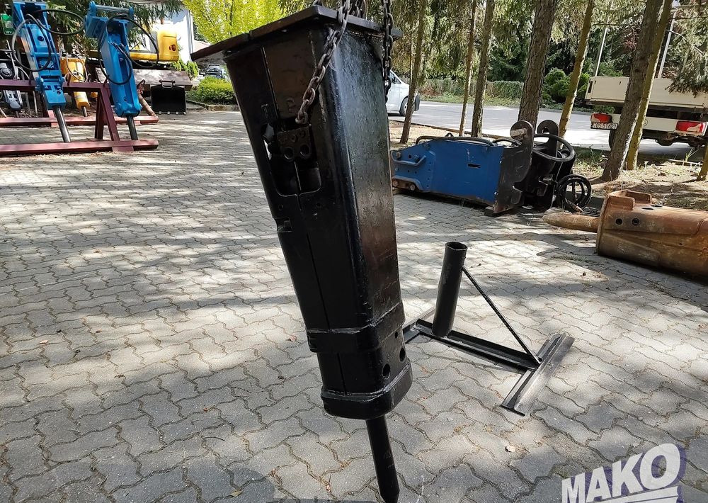 Młot hydrauliczny Rammer S23 275kg do koparki - Příslušenství pro Stavební technika: obrázek 1 Młot hydrauliczny Rammer S23 275kg do koparki - Příslušenství pro Stavební technika: obrázek 1
